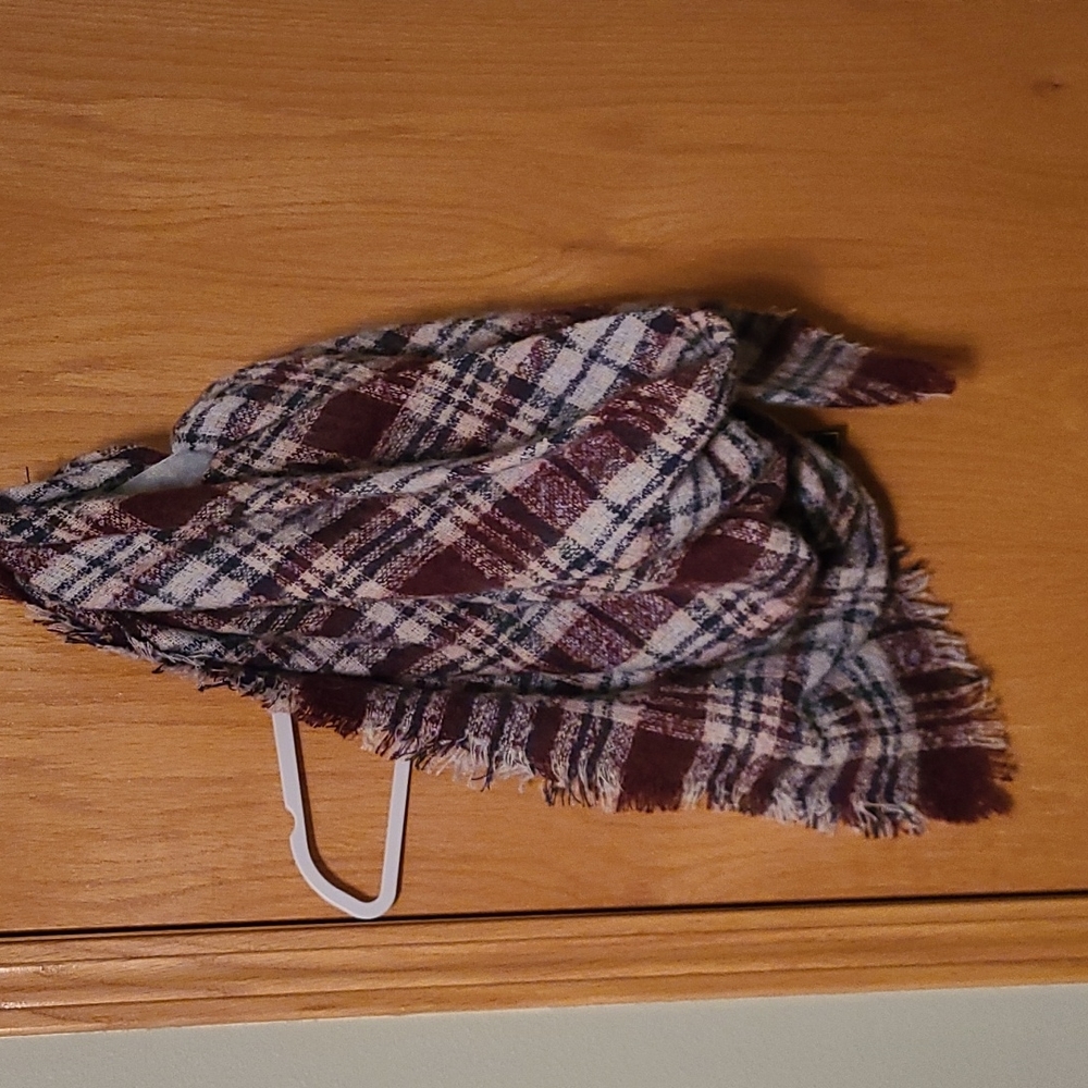 NWT Wrap Scarf